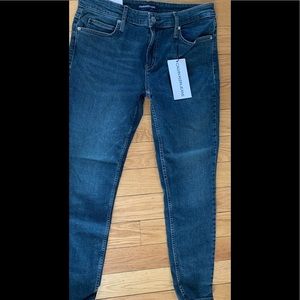 CALVIN KLEIN JEANS